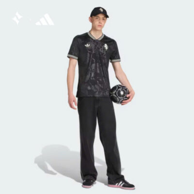   Juventus 2025/26 Third Kit (Áo số ba)