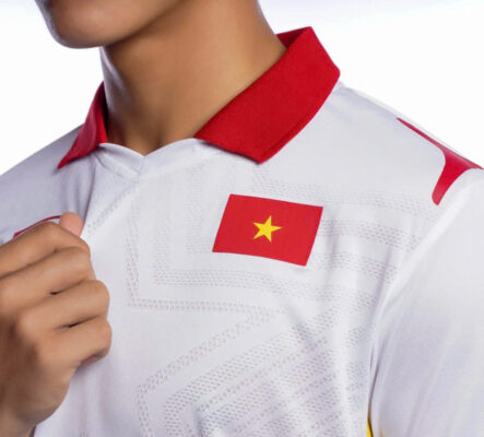 Quần áo bóng đá Việt Nam